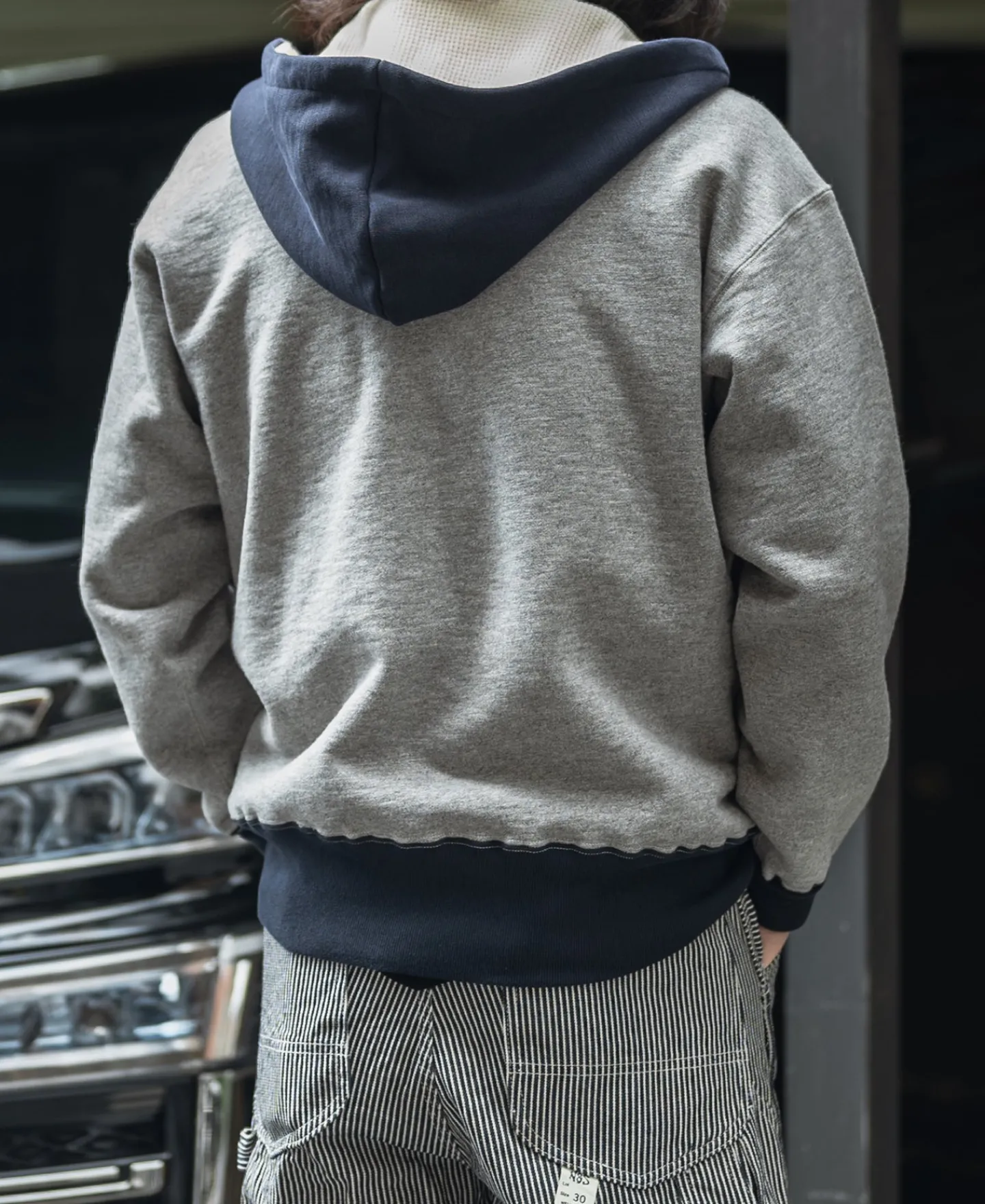 Bronson Mfg Two-Tone Double V Gusset Hooded Sweatshirt> Sweatshirts & Hoodies