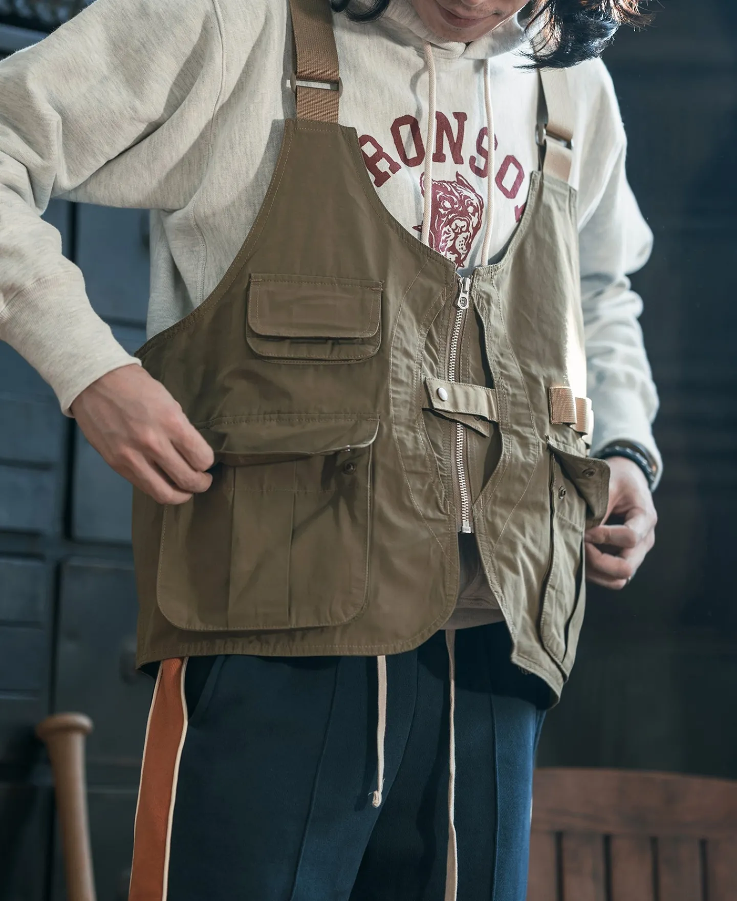 Bronson Mfg Waterproof Camping Hunting Nylon Vest -> Vests